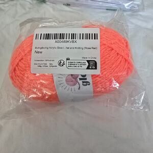 BulingBuling Acrylic Glow in the Dark Yarn Rose Red 8 Ply 123 yards New